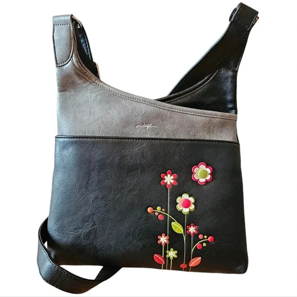 ESPE Gardenia Vegan Leather Boho Crossbody Hippie Messenger Bag. - Picture 2 of 8